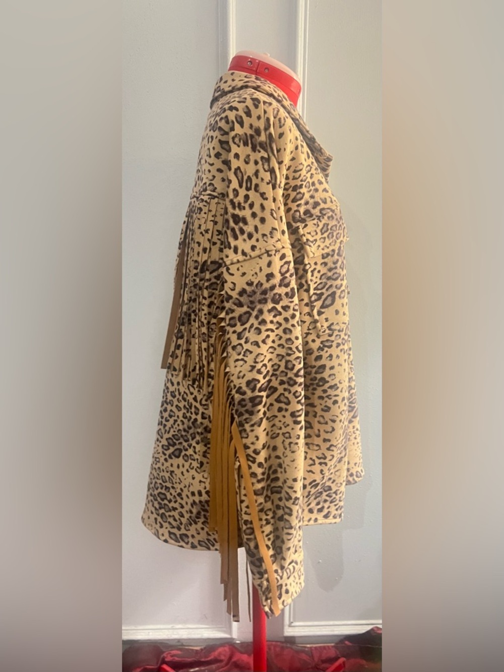 Blue B Collection Leopard Print Button-Up Fringe Shacket - Tan &  Black size L - Picture 6 of 10